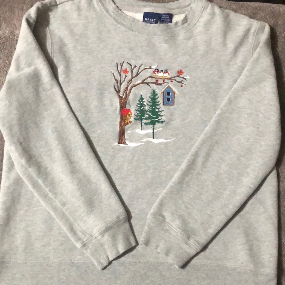 Vintage 90s  embroidered winter sweatshirt